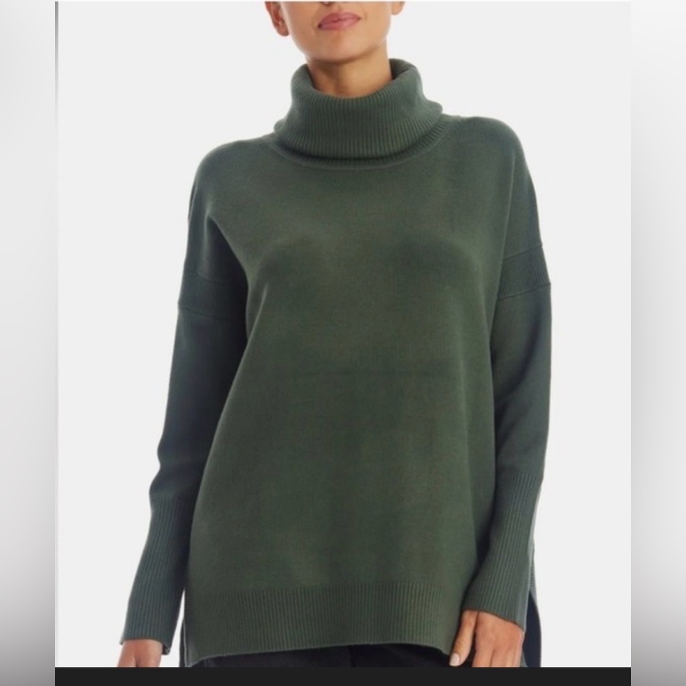 French Connection Green Turtleneck Hi-Low Sweater Size S NWT